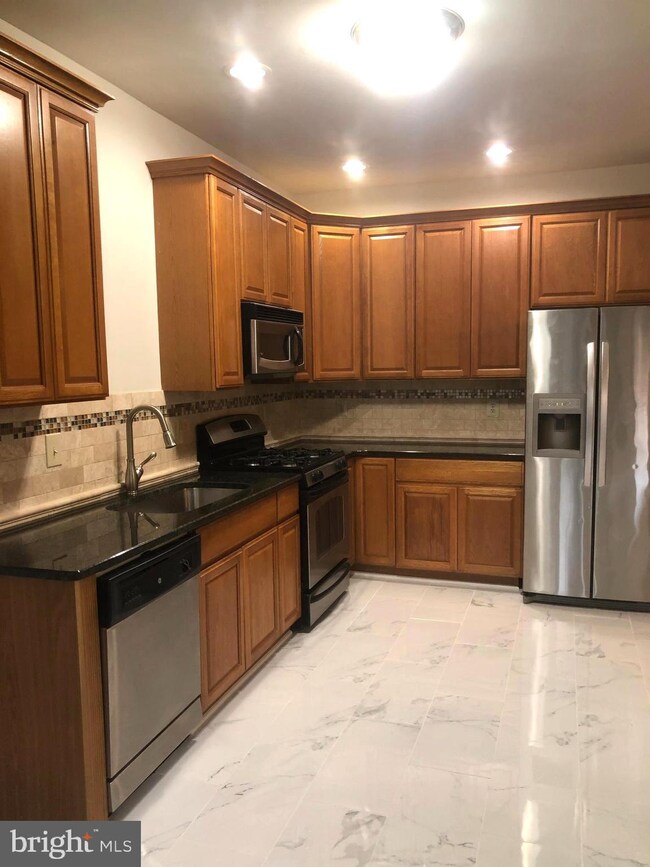 124 Providence Ln, Lansdale, PA 19446 - photo 7