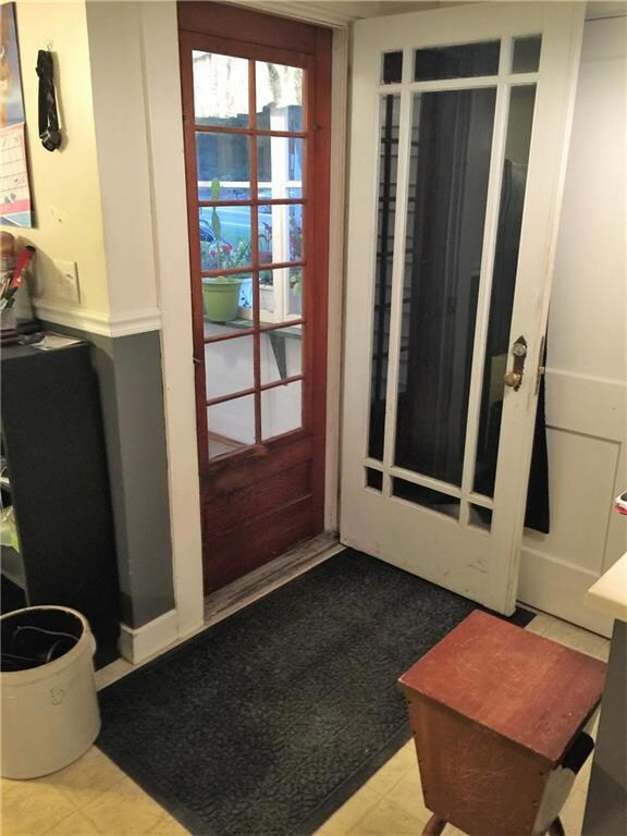 123 West St, Biddeford, ME 04005 - photo 5