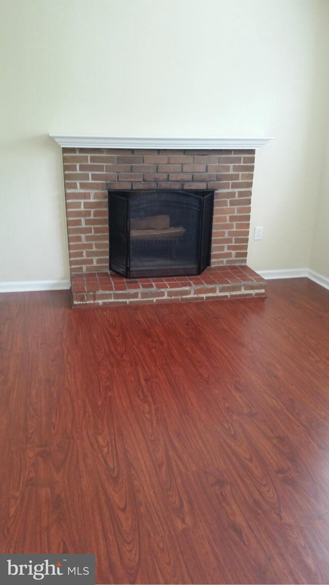 1315 Eli Place, Hyattsville, MD 20785 - photo 4