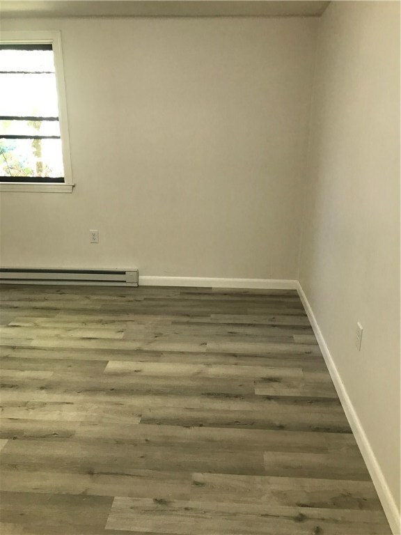 25 Faxon St, West Warwick, RI 02893 - photo 3