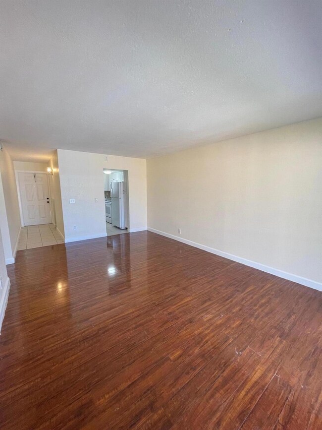 1501 Crescent Cir unit A6, West Palm Beach, FL 33403 - photo 6