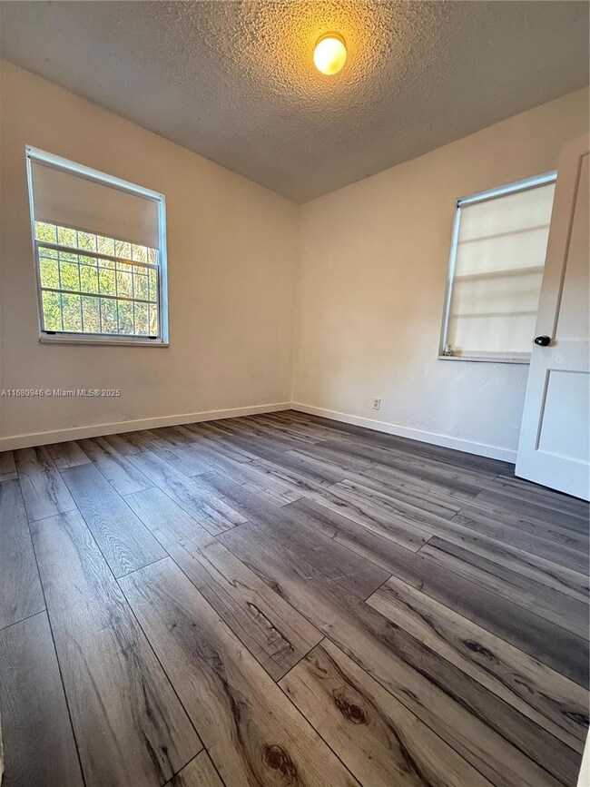 639 32nd St unit 1, West Palm Beach, FL 33407 - photo 5