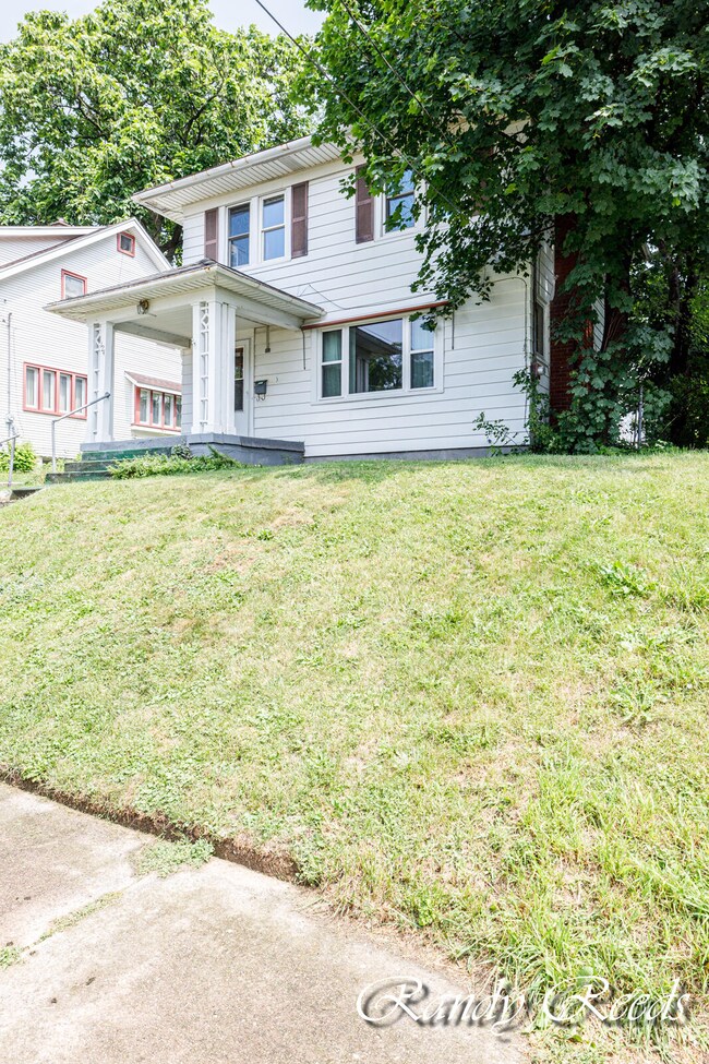 124 Auburn-2