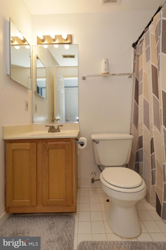 13576 Filly Ct, Gainesville, VA 20155 - photo 7