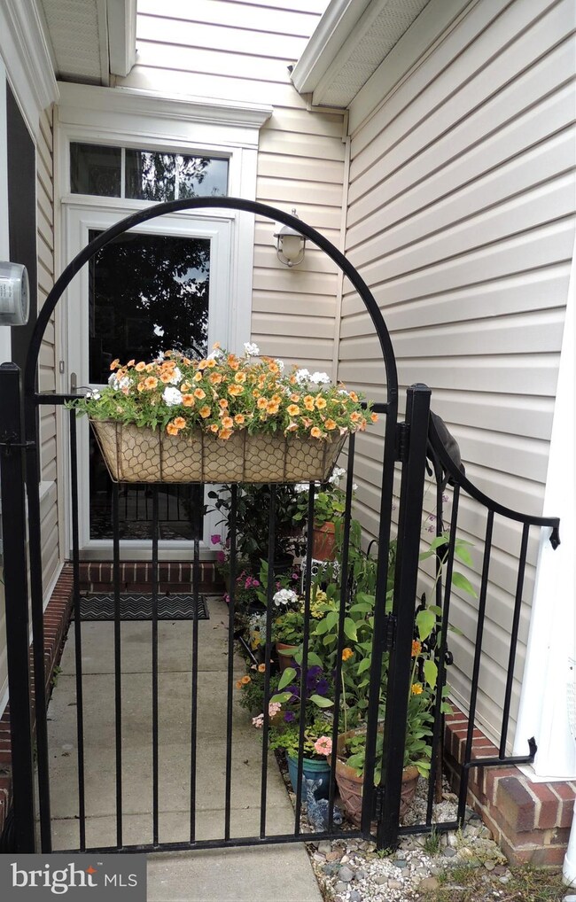 14174 Foxhall Rd, Dowell, MD 20629 - photo 3