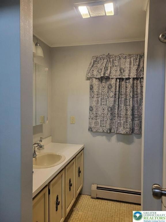 2039 W Bangor Rd, Bangor, PA 18013 - photo 6