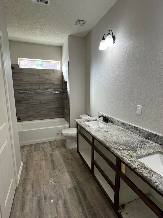 940 Firewheel Loop SW, Los Lunas, NM 87031 - photo 5