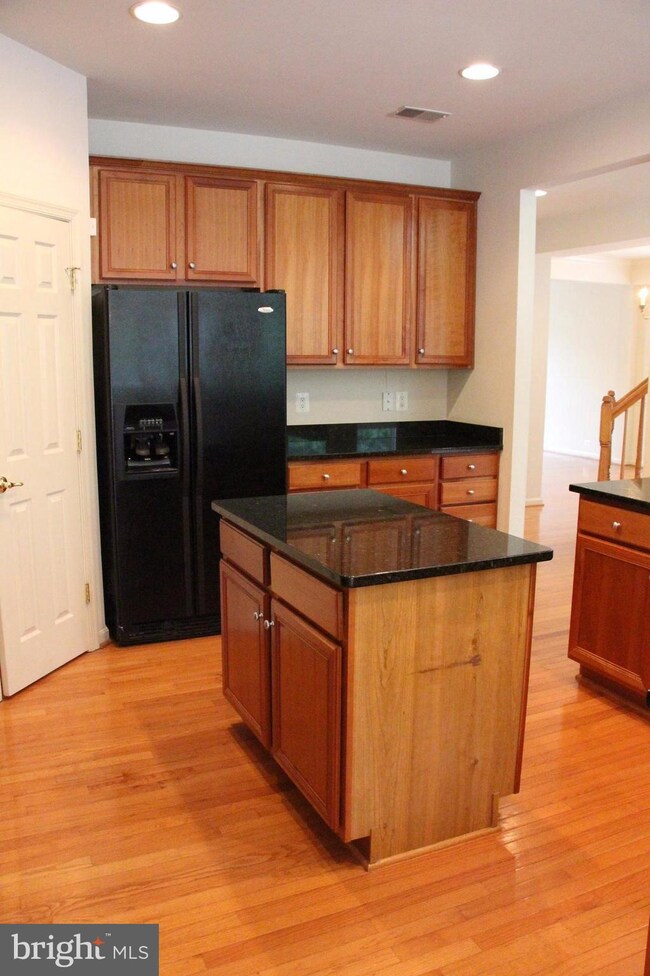 2616 Cast Off Loop, Woodbridge, VA 22191 - photo 5
