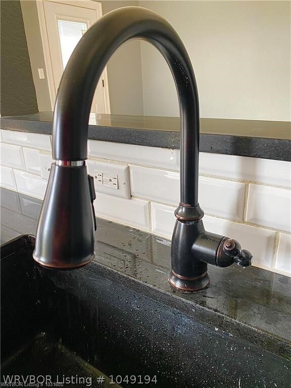 1006 S Hugo St, Muldrow, OK 74948 - photo 7