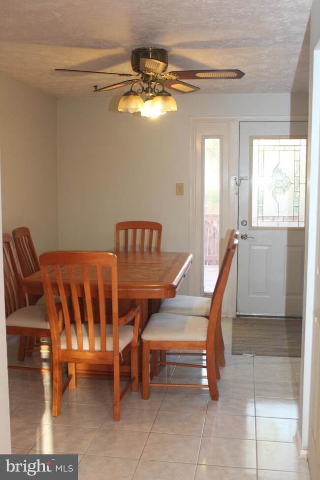 20321 Greenriver Terrace, Germantown, MD 20876 - photo 4