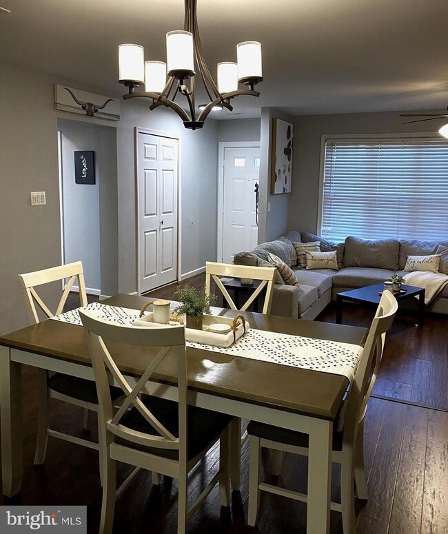 1536 Marlborough Ct unit 35, Crofton, MD 21114 - photo 6