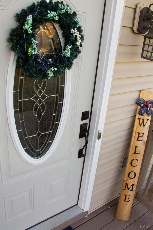 306 Russell Springs Dr, Lynchburg, VA 24501 - photo 4