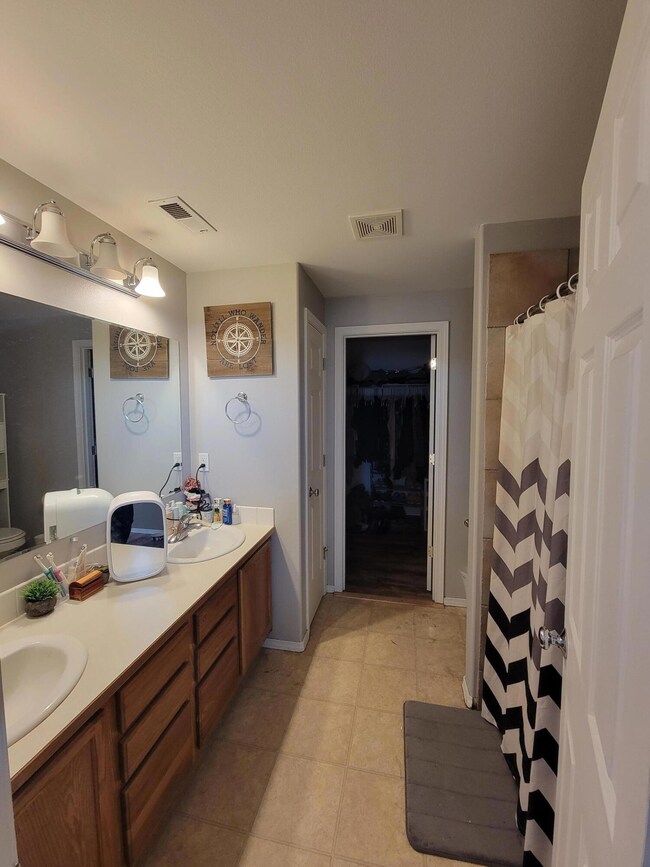 1300 NE 3rd St, Redmond, OR 97756 - photo 5