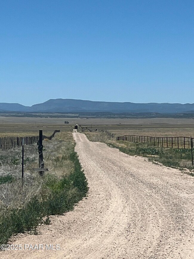 303-05-153 Parcel J, Paulden, AZ 86334 - photo 5