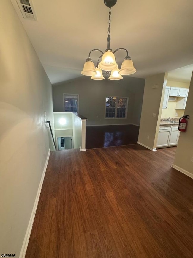 406 S 7th St unit 2, Newark, NJ 07103 - photo 2