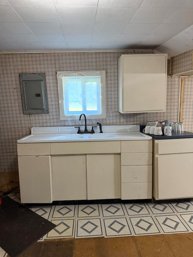 2237 Kemper Ln, Lancaster, KY 40444 - photo 7