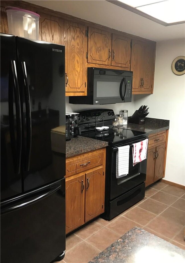 1401 W Banz Rd, Rogers, AR 72758 - photo 4