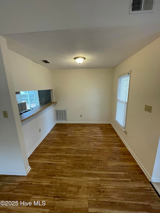 100 Tiffany Ct, Jacksonville, NC 28546 - photo 4