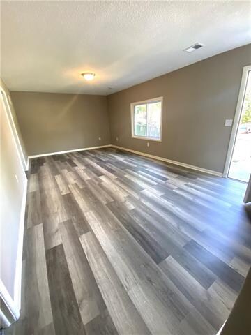 10211 W 56th Terrace, Shawnee, KS 66203 - photo 4