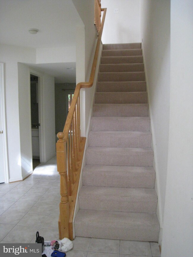 3621 Cebu Island Ct unit 59, Woodbridge, VA 22192 - photo 2