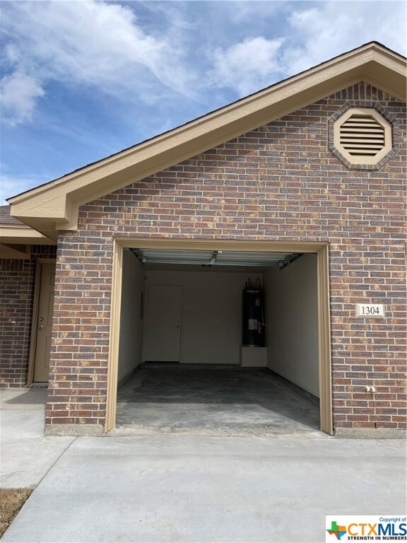 1304 Liberation Ln unit A/B, Copperas Cove, TX 76522 - photo 5