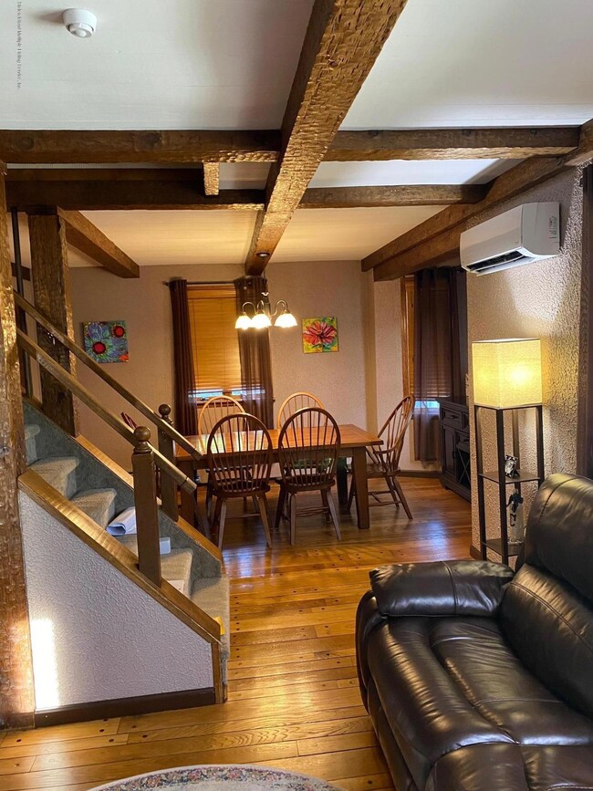 41 Perry Ave, Staten Island, NY 10314 - photo 3