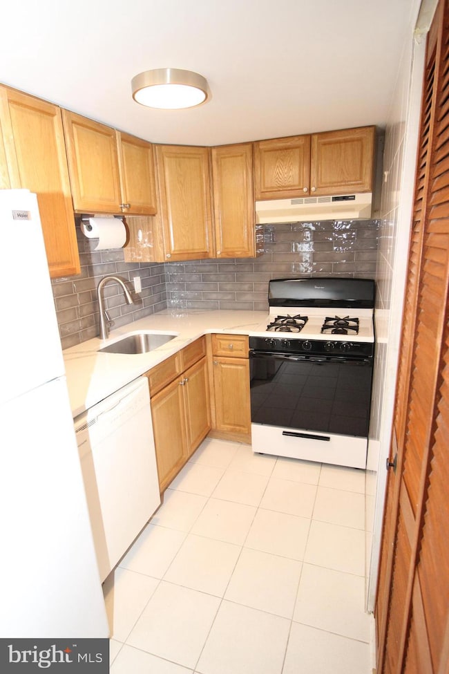 1825 Bridgetown Pike unit 207, Feasterville Trevose, PA 19053 - photo 4