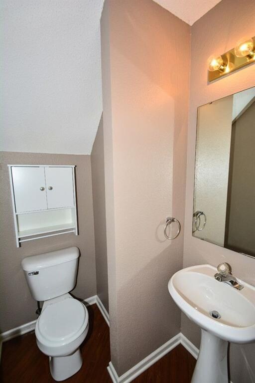 4537 Connaught Dr E, Plainfield, IN 46168 - photo 2