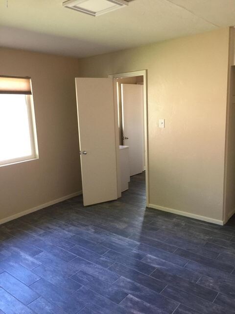 3645 N 37th St, Phoenix, AZ 85018 - photo 7