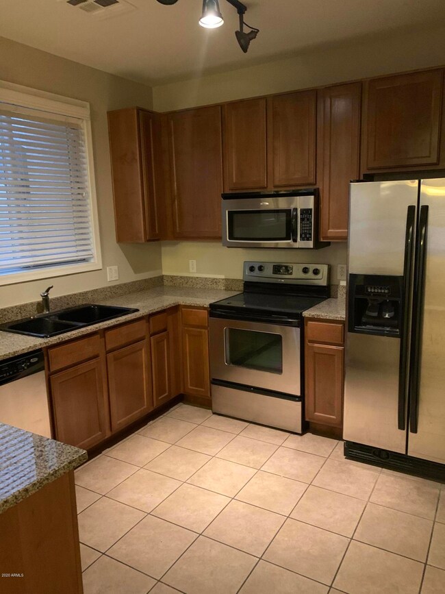 Kitchen 1