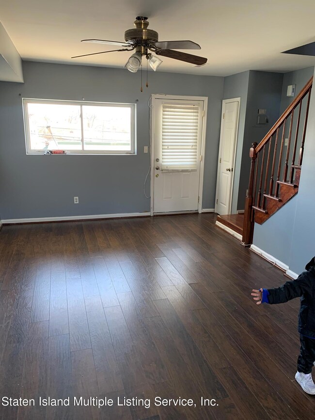 3211 Richmond Rd, Staten Island, NY 10306 - photo 7