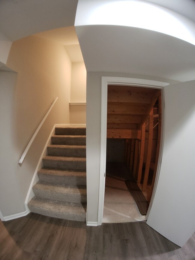 18501 River Rd unit 4, Hazel Crest, IL 60429 - photo 3