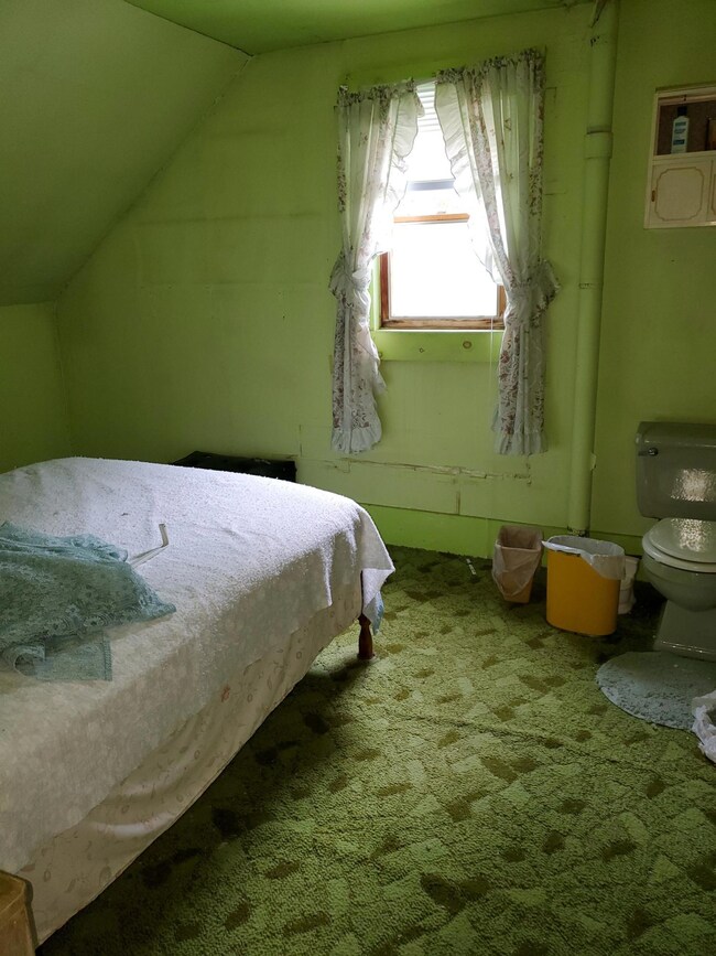 bedroom1
