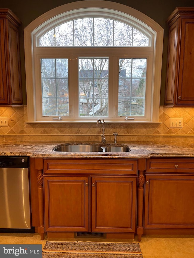 7607 Donerail Ct, Chesapeake Beach, MD 20732 - photo 3