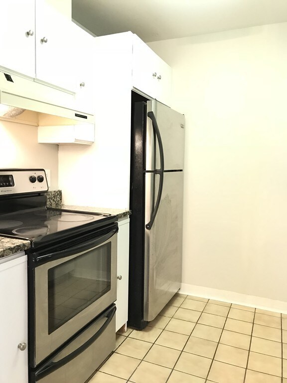 35 Desmoines Rd unit 309, Quincy, MA 02169 - photo 6