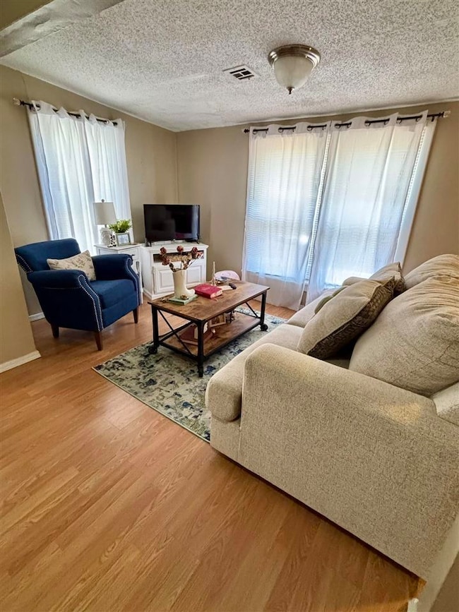 201 S West St unit 413 W. Maple, Stillwater, OK 74074 - photo 2