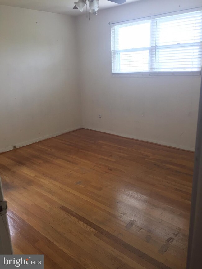 1013 Ward St, Laurel, MD 20707 - photo 7