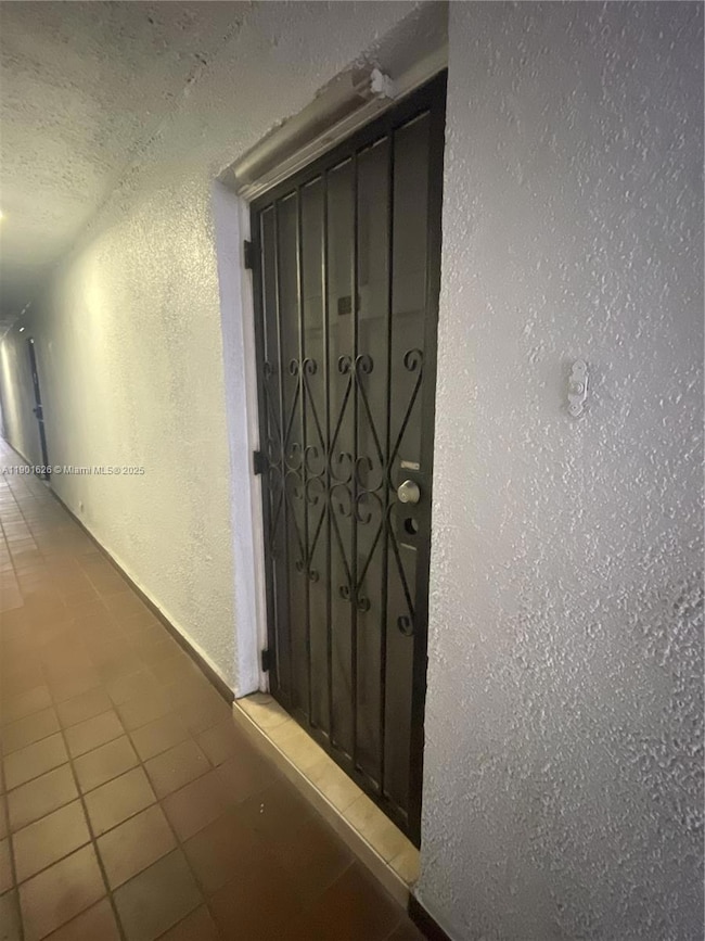 1305 W 46th St unit 112, Hialeah, FL 33012 - photo 2
