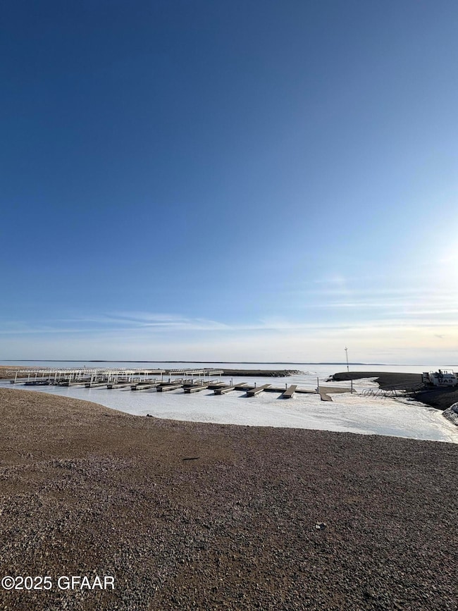 208 Ackerman Dr, Devils Lake, ND 58301 - photo 6