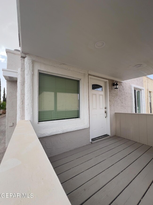 10628 Springwood Dr unit D, El Paso, TX 79935 - photo 3