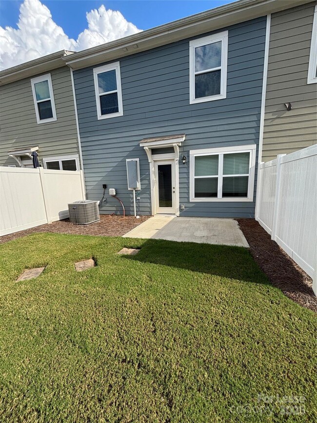 414 Sagecroft Ln, Indian Trail, NC 28079 - photo 6