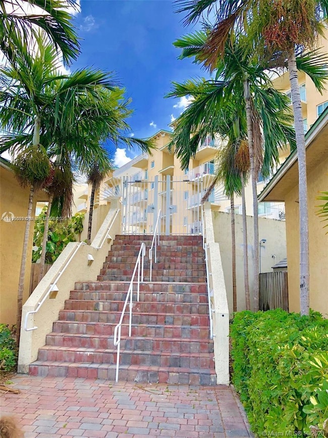 River Run South Condo unit 316, Miami, FL 33125 - photo 5