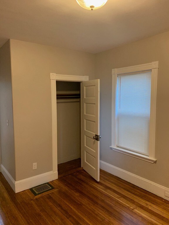 9 Saint Marks Rd unit 1, Dorchester Center, MA 02124 - photo 4