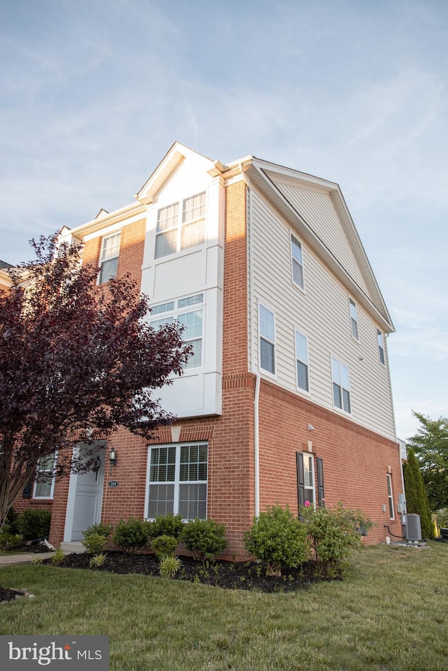 23138 Dunlop Heights Terrace, Ashburn, VA 20148 - photo 2