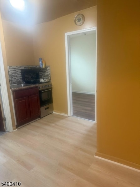 189 Wainwright St, Newark, NJ 07112 - photo 2