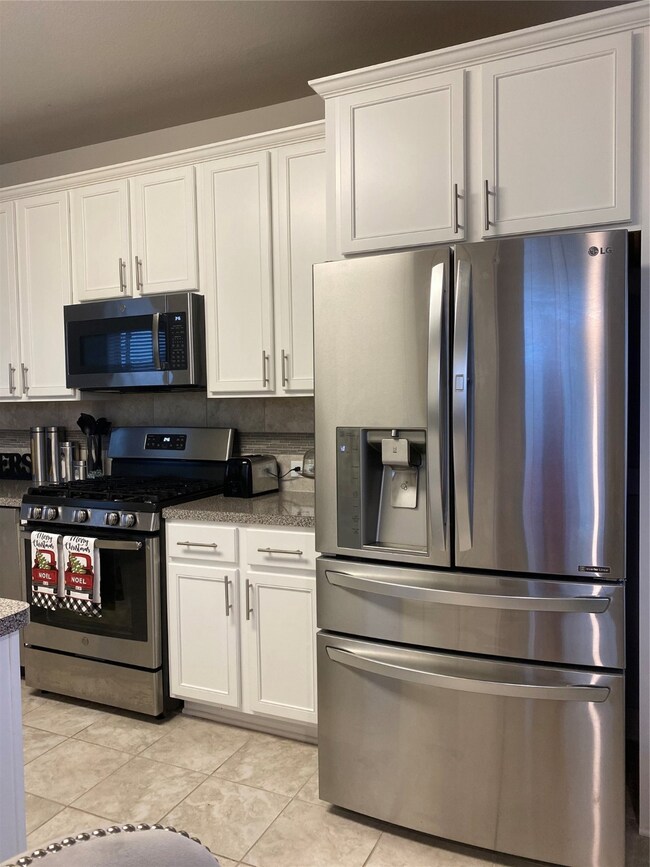 11151 Sun River Falls Dr, Humble, TX 77396 - photo 6