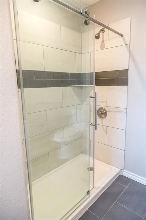 530 NE 4th St, Grand Prairie, TX 75050 - photo 5