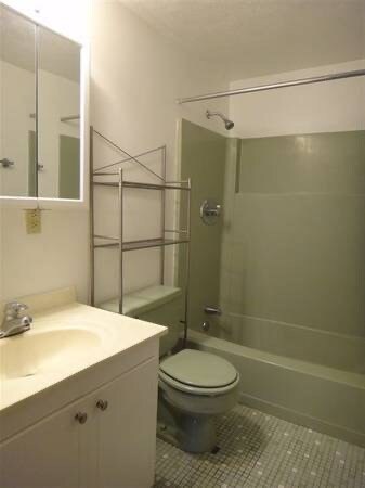 35 Swanson Ct unit 31D, Boxborough, MA 01719 - photo 7