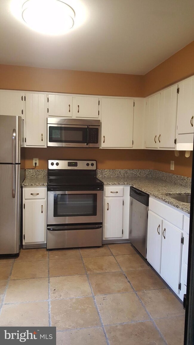 10920 Trotting Ridge Way, Columbia, MD 21044 - photo 3