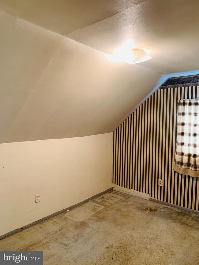 235 Manassas Dr, Manassas Park, VA 20111 - photo 6